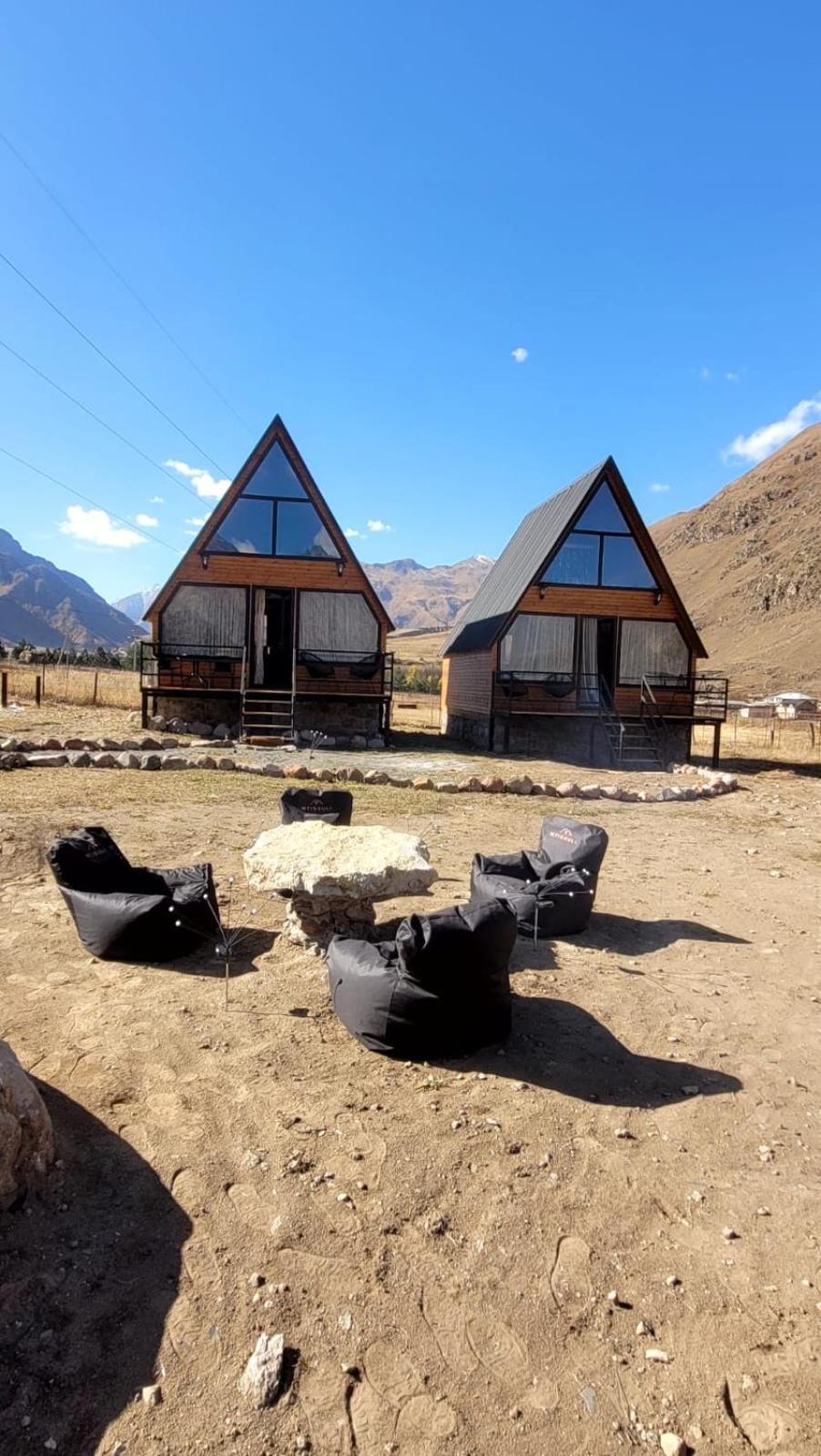 Mtisguli Cottages カズベギ エクステリア 写真